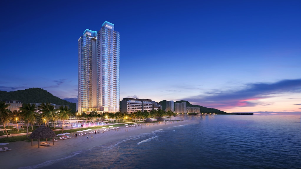 A La Carte Ha Long Bay Managed by TASECO, Hạ Long | Hotels.com