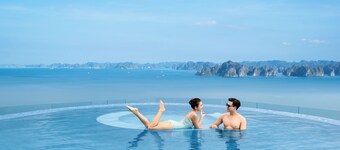 A La Carte Ha Long Bay Managed by TASECO