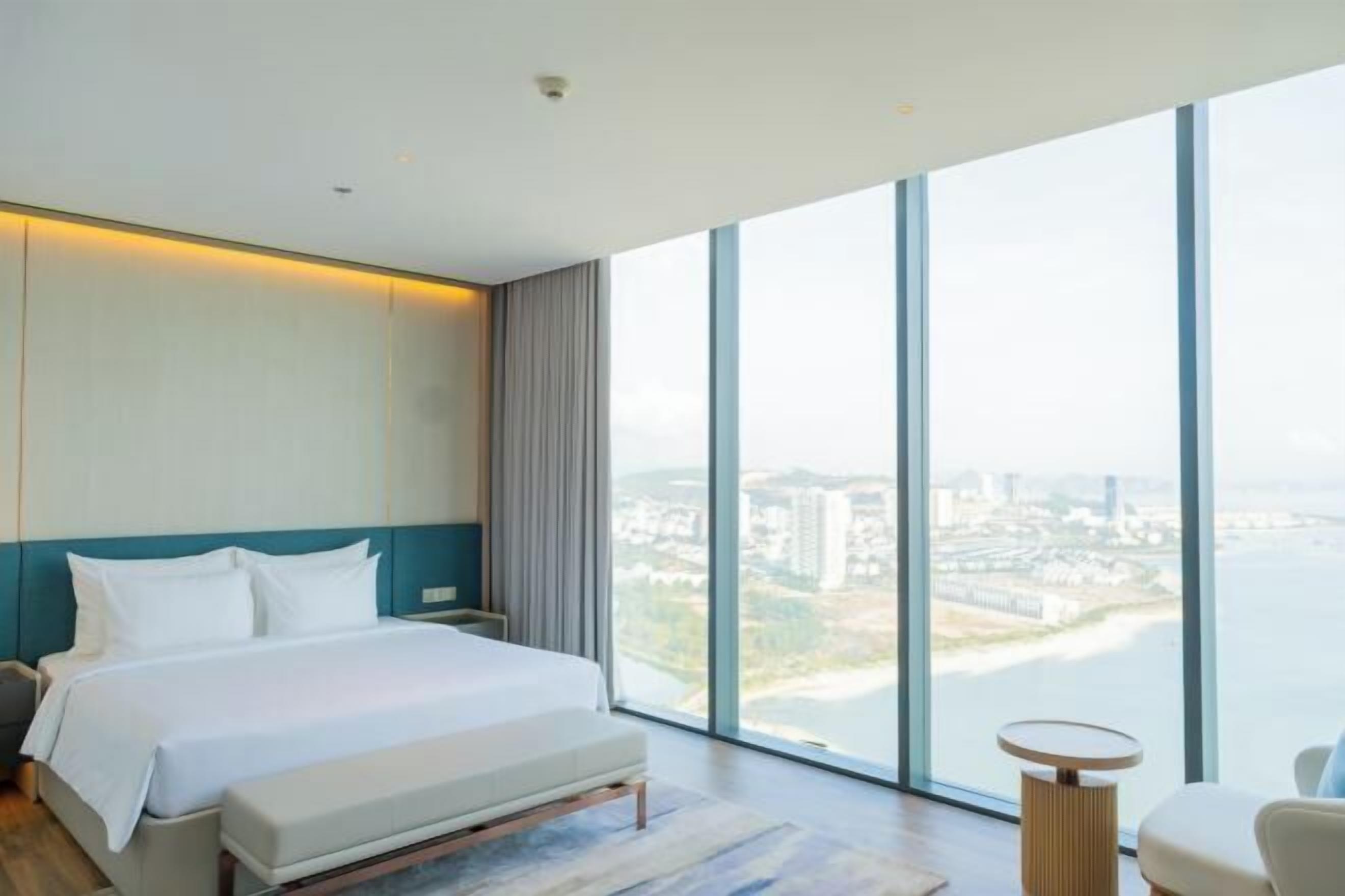 Luxe beddengoed, donsdekens, pillowtop-bedden, een minibar