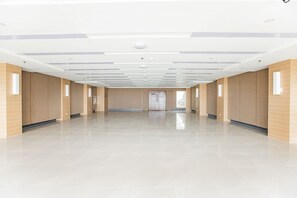 Meeting facility - Hotel Dulcee (Naga City)