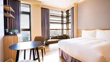 Deluxe Quadruple Room | Premium bedding, down comforters, pillowtop beds, free minibar