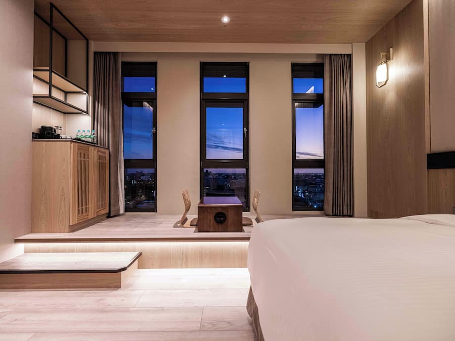 Deluxe Quadruple Room | Premium bedding, down comforters, pillowtop beds, free minibar