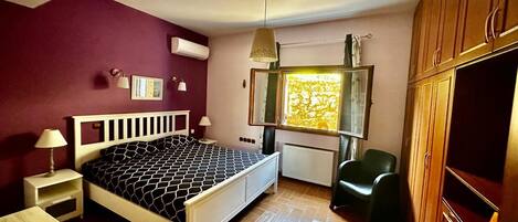 3 室のベッドルーム、WiFi