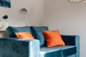 Smart TV - Apt 5 Prescott Court Halifax (Halifax)