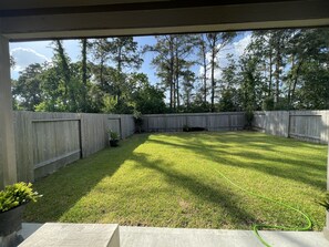 Business Villa | Terrace/patio - ECLIPZ Modern CEO Corp House  (Houston)