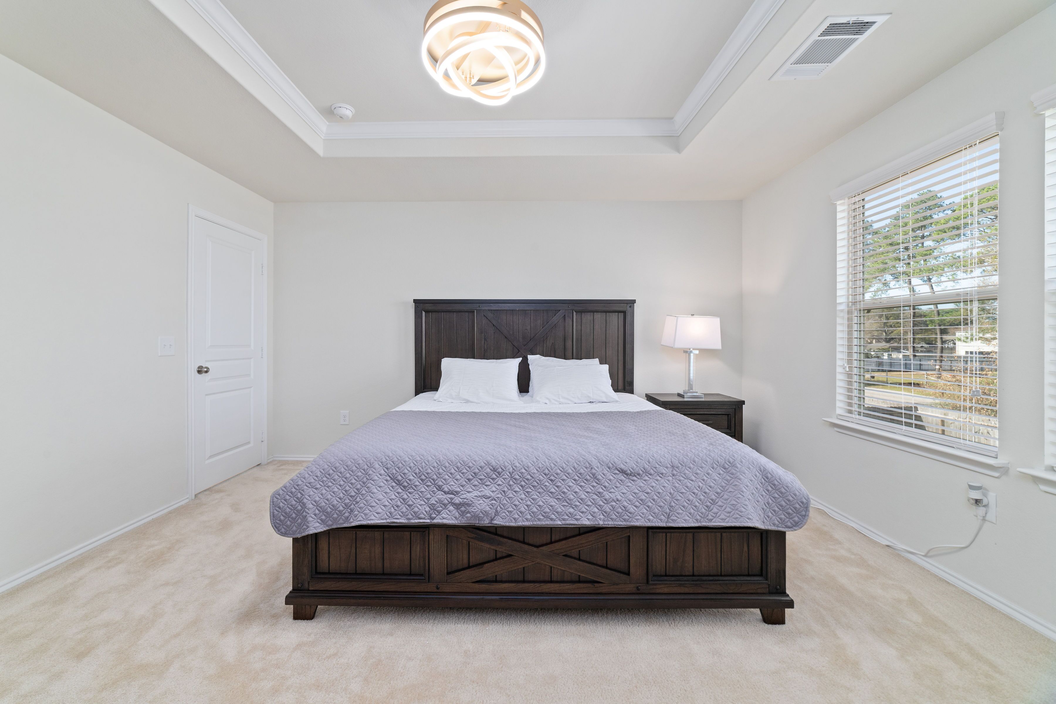 Villa empresarial | 4 habitaciones, ropa de cama de alta calidad y edredón 