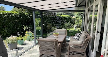 De Toekomst 112 quiet and privately situated near the North Sea