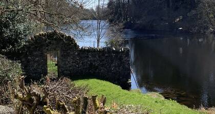 Callander ‘Tanllan’ Luxury Apartment, close to all amenities.