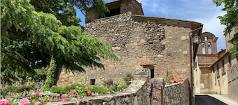 Entire home hosted by Agriturismo Castello Di Montozzi