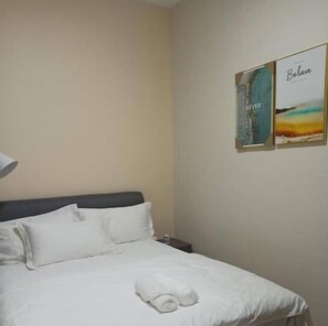 Departamento | Sábanas de algodón egipcio, ropa de cama de alta calidad y escritorio