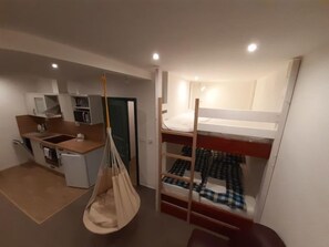 1 bedroom, Internet