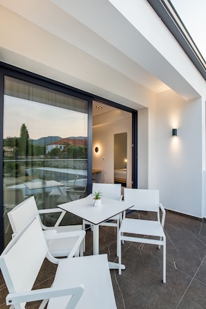 Loft Suites | Terrasse/Patio
