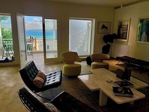 Living area - La symphonie bleue Breathtaking sea view (Site archéologique de Carthage)