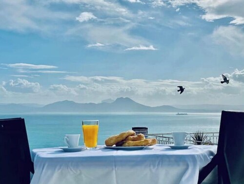 La symphonie bleue Breathtaking sea view