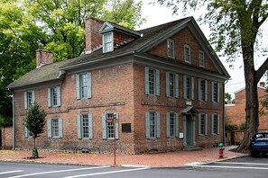 Exterior - University Delaware Museums Tour! Family-friendly Accommodation! Parking is FREE (Newark)