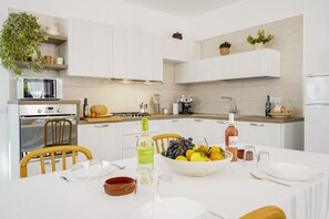 Fridge, microwave, oven, dishwasher