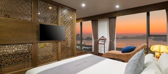 Cat Ba Paradise Hotel - Sky Bar & Massage 