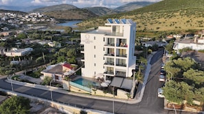 Front of property - Ori Mare Hotel (Ksamil)