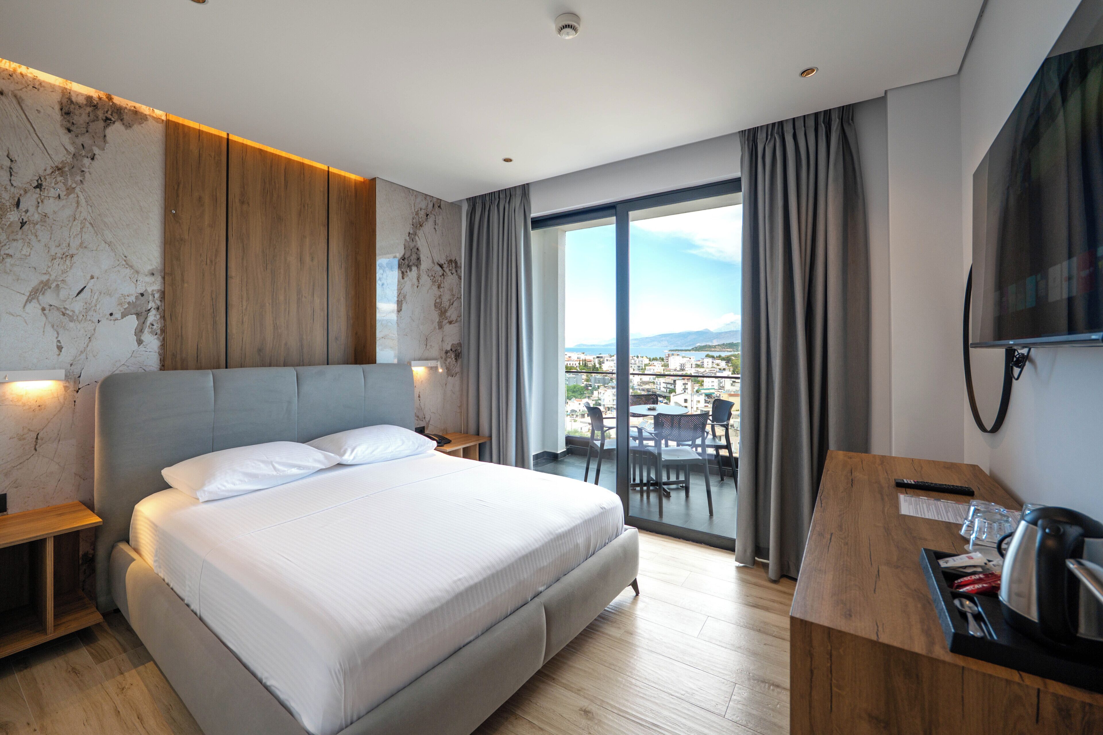 Familie suite | Een bureau, geluiddichte muren, gratis wifi, beddengoed