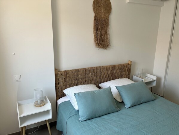 3 bedrooms, iron/ironing board, travel crib, free WiFi