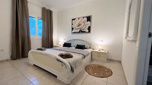 3 habitaciones, tabla de planchar con plancha y wifi 