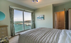 4 bedrooms, free WiFi, bed sheets - La  Mouette - NEW listing - sleeps 8 guests  in 4 bedrooms (Brixham)