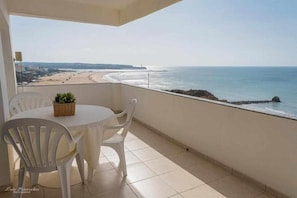 1 bedroom, iron/ironing board, free WiFi - Apartamentos Rocha Praia Mar (Portimão)