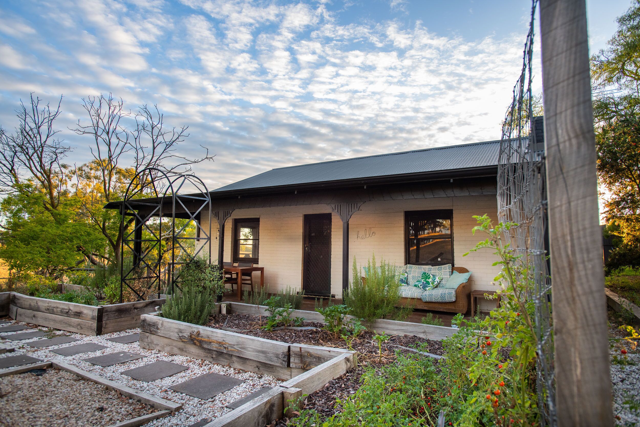 rustic cottage farm stay