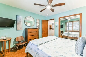 2 habitaciones, escritorio, tabla de planchar con plancha y wifi