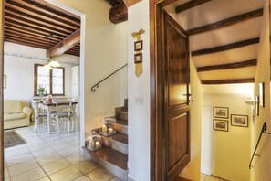 Romantic Villa | Living area - Villa Sunshine (Gambassi Terme)
