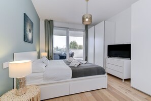 1 bedroom, iron/ironing board, free WiFi