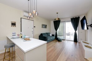 Interior - Opalia Residence - Garda Lake Lifestyle Apartment (Peschiera del Garda)