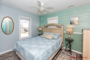 5 bedrooms, iron/ironing board, WiFi