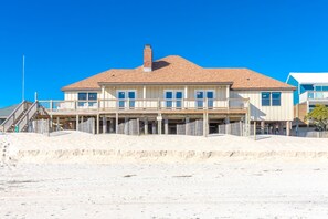 Oceanfront Exterior - Sandy Toes - Enormous 5BR Oceanfront Home with Apartment (Surf City)