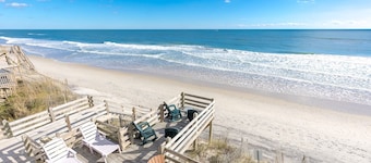 Barefoot Shack - Classic Custom 5BR Oceanfront Home - Great Views from Decks