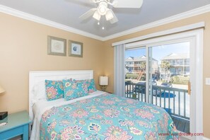 4 soverom, strykejern/-brett og wi-fi (inkludert)