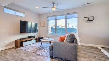 TV connectée, lecteur de DVD, chaîne hi-fi