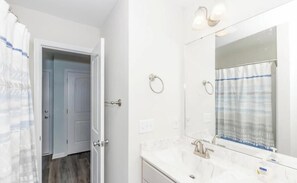 Bathtub