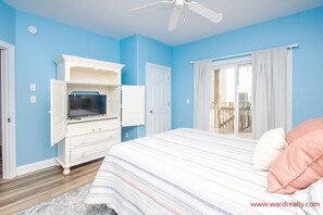 5 bedrooms, iron/ironing board, free WiFi