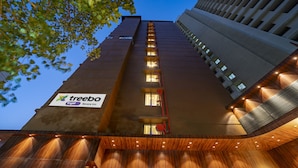 Exterior - Treebo Premium Savera Inn (Mumbai)