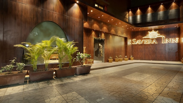 Exterior - Treebo Premium Savera Inn (Mumbai)