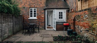 Chalk House - Pet friendly