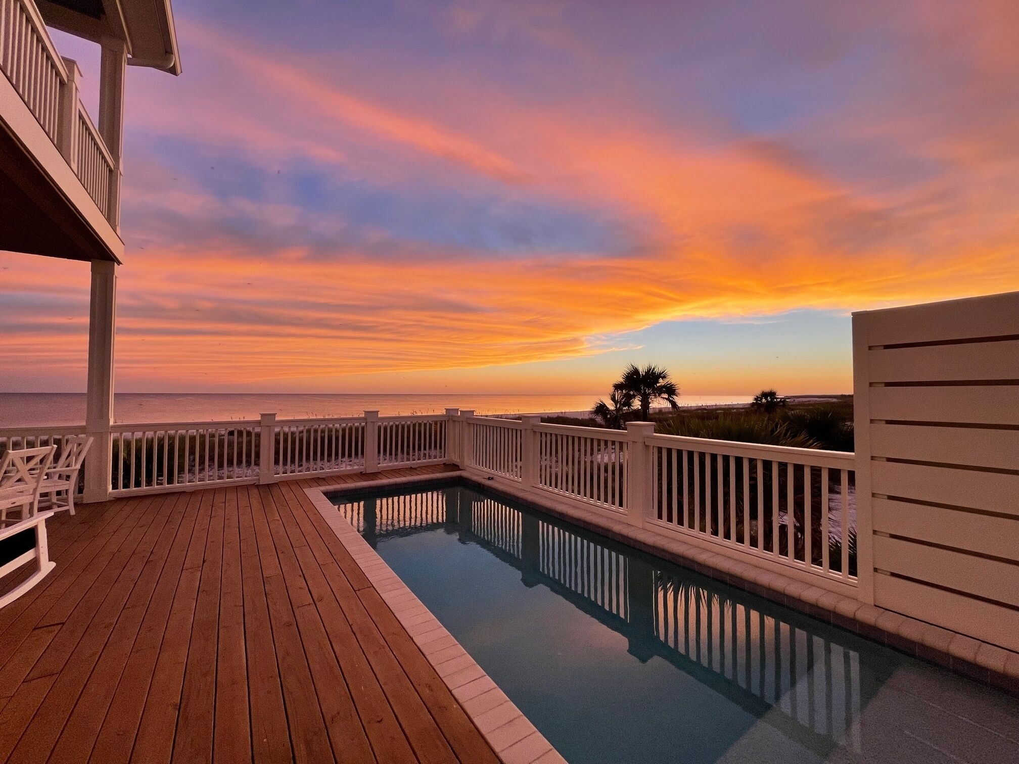 Manly's Beach House- Gulf Front with Private Pool!