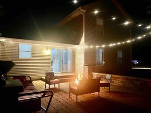 Terrace/patio - Beautiful10-Person Home  Game Room  Pet Friendly (Belvidere)