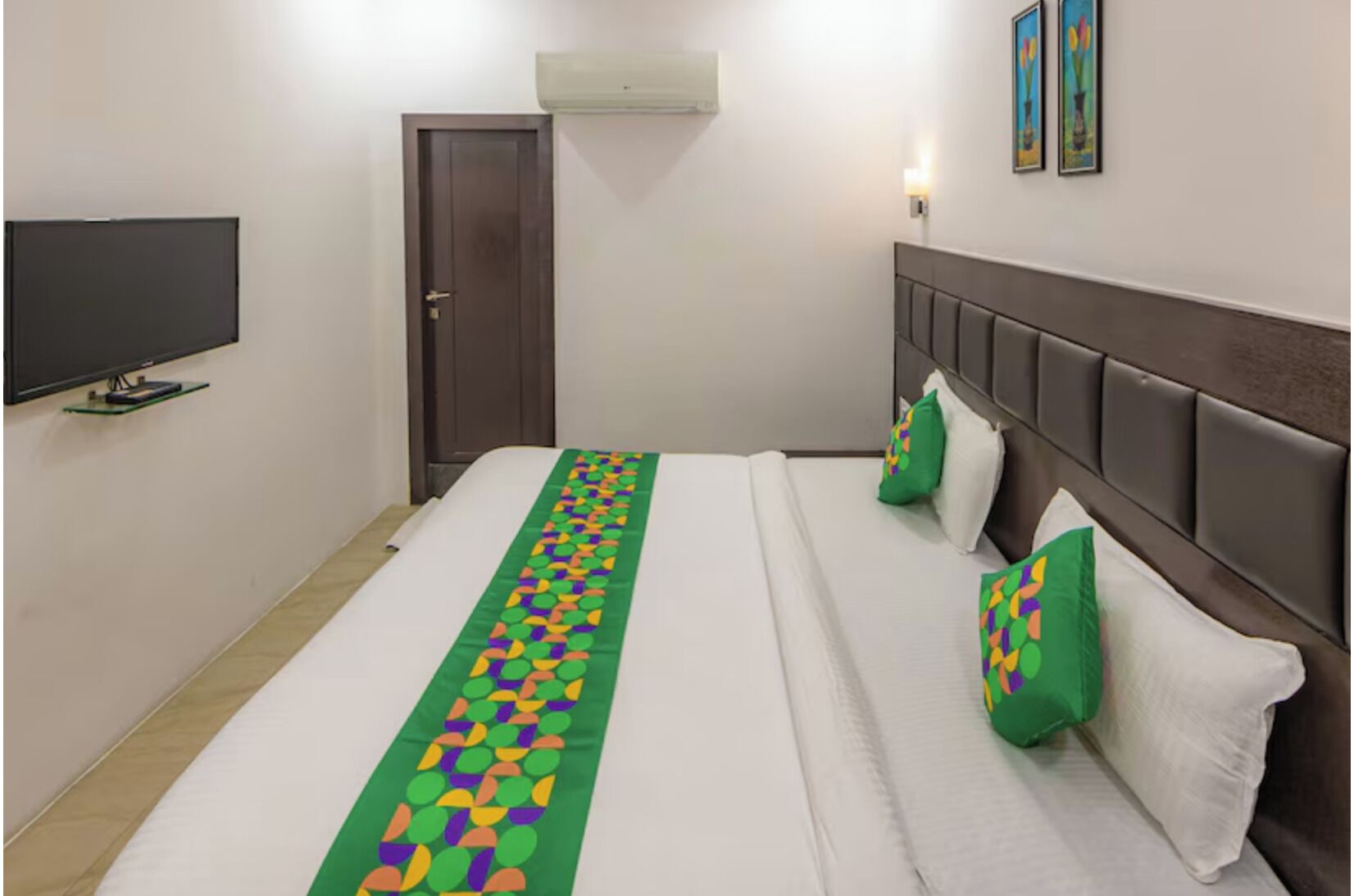 Economy Room | Individually furnished, desk, blackout drapes, iron/ironing board