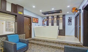 Reception - Itsy Hotels Sidhartha Residency (Bhubaneshwar)