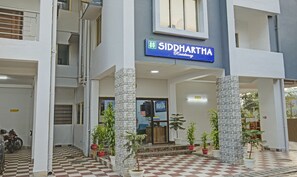 Exterior - Itsy Hotels Sidhartha Residency (Bhubaneshwar)