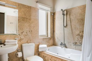 Duschwanne, Handtücher