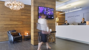 Reception - Mercure Melbourne St Kilda Road (Melbourne)