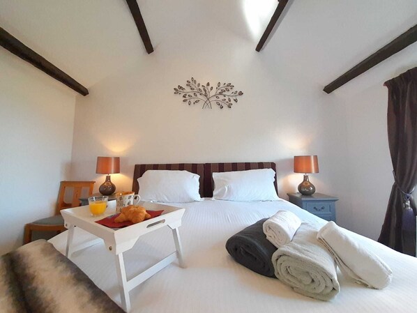 2 habitaciones, cuna de viaje, wifi y ropa de cama 